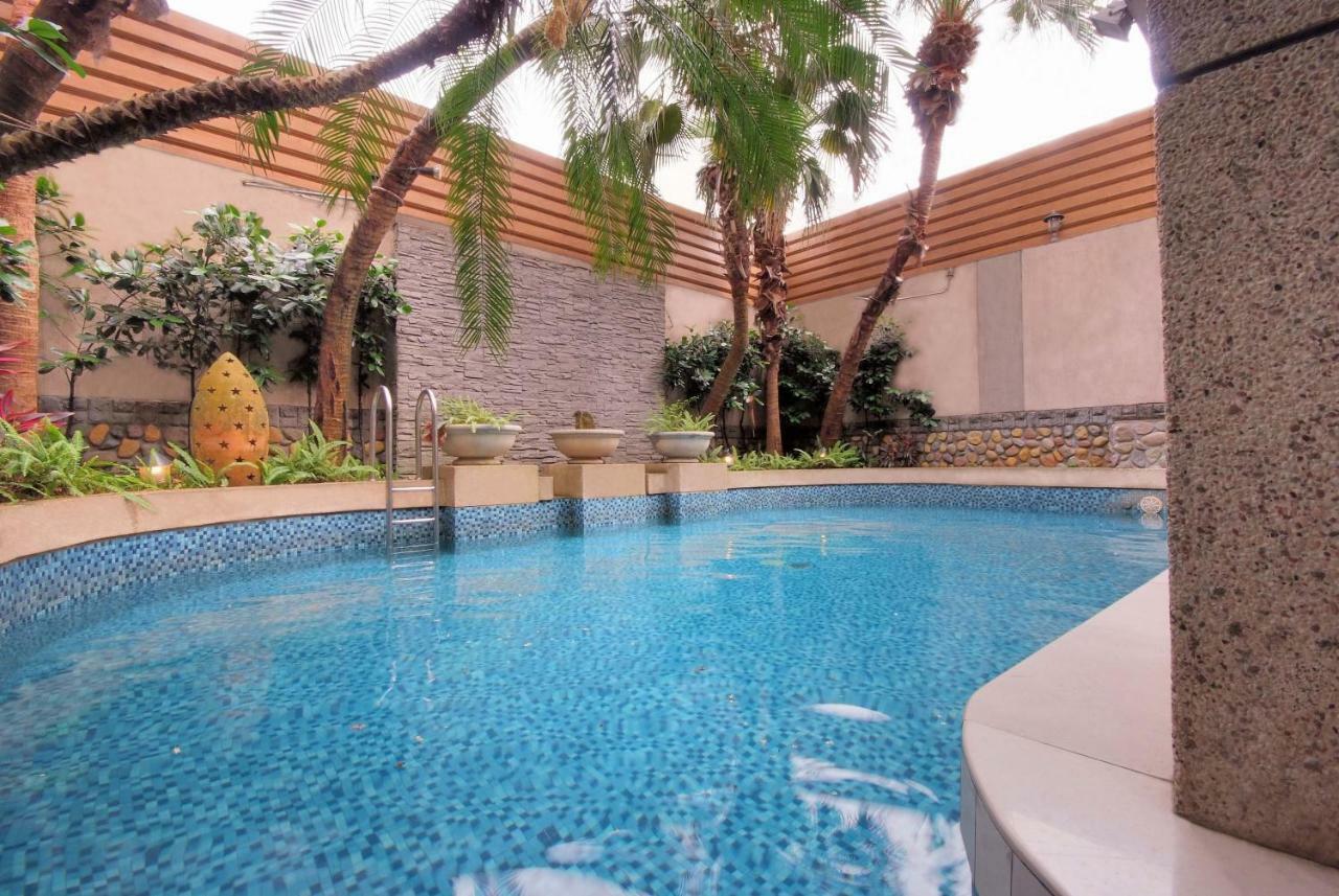 Q Motel精品旅館 Tucheng Luaran gambar